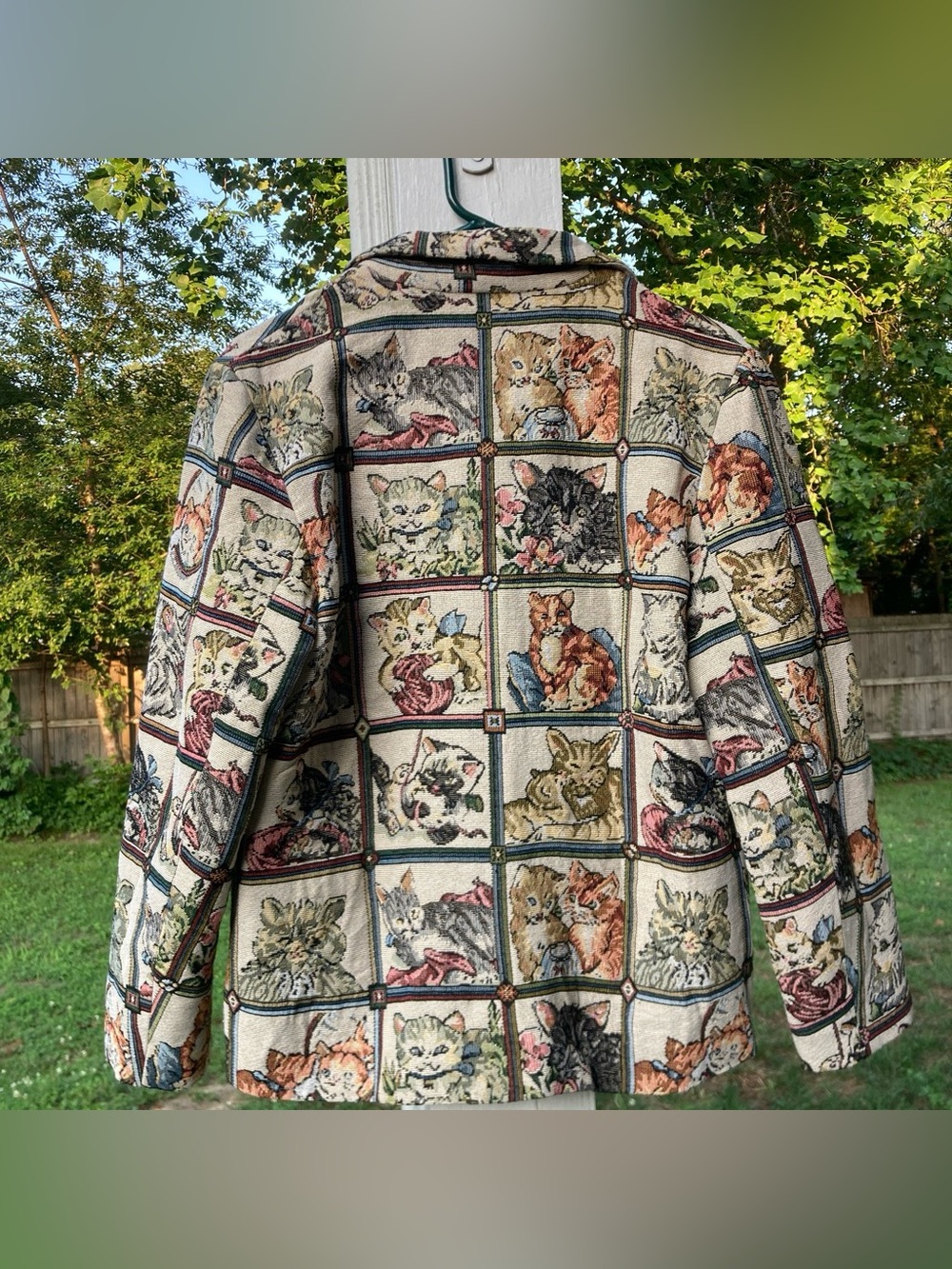 Cider Grandma core/Cottage/Whimsical Tapestry Cat-Print Blazer Jacket - Picture 4 of 4